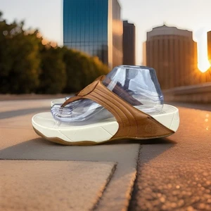 ✅Fitflop Sandals Woman’s 10 Walkstar III #030-017 Brown Leather Thong Flip Flops - Picture 1 of 11