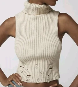 Urban Outfitters Cream Distressed Funnel Neck Top BNWT Size Small RRP £36 - Picture 1 of 8