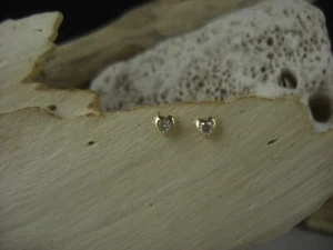 Pendientes pendientes chapados en oro delicado corazón plata de ley 925 - Imagen 1 de 3