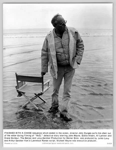 John Sturges Director "McQ" 1974 Chair in Water Warner Bros. Photo 7.5"x 9.75" - Picture 1 of 2