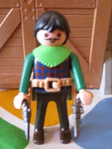 PLAYMOBIL FORASTERO DEL OESTE 49 (25/7/13) - Picture 1 of 1