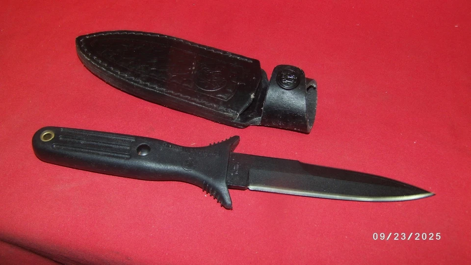 Новый Smith & Wesson SW820B SW820 США сделано загрузки нож и кожаные ножны черное лезвие - Изображение 1 из 4