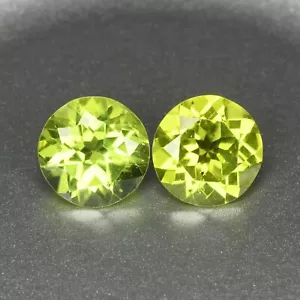 Coppia tonda taglio 2,67 ct 7 mm fantastica! Pietra preziosa sfusa peridoto di alta qualità. - Foto 1 di 2