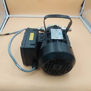 ZUWA UNISTARN 2000-A CEG Motor  MM71B4-0MLTG / 0.37kW / Hp 0.5 / 50~60Hz / 230v - Picture 1 of 10