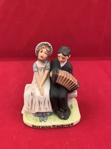 1979 NORMAN ROCKWELL’S “LOVERS” FIGURINE-A DAVE GROSSMAN DESIGN - Picture 1 of 9