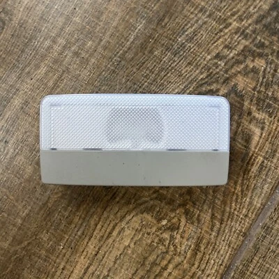 Chevrolet Equinox GMC 2010-2017 techo terreno cúpula mapa luz lámpara 316627975 Foto 1 de 3