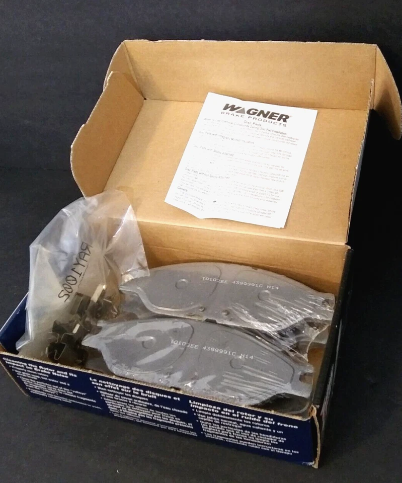 Wagner TQ 刹车片套装前 MX803 开槽有硬件适用于 99 03 福特 Windstar — 第 1/4 张图片