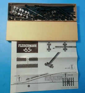 FLEISCHMANN 65 HO COG RAIL 10 PIECE SET -UNUSED & STILL SPRUED -1970s-OB w PAPER - Picture 1 of 3