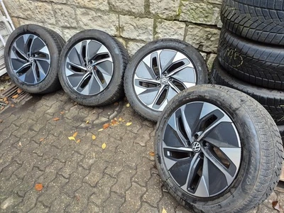 Original VW ID4 ID5 19“ Hamar Winterräder DOT2020 11A601025M MWST Pirelli - Bild 1 von 2