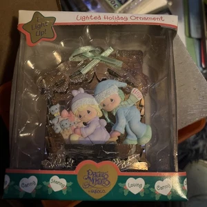 Precious Moments beleuchteter Weihnachtsschmuck 1999 neu Kinderschlitten - Bild 1 von 4