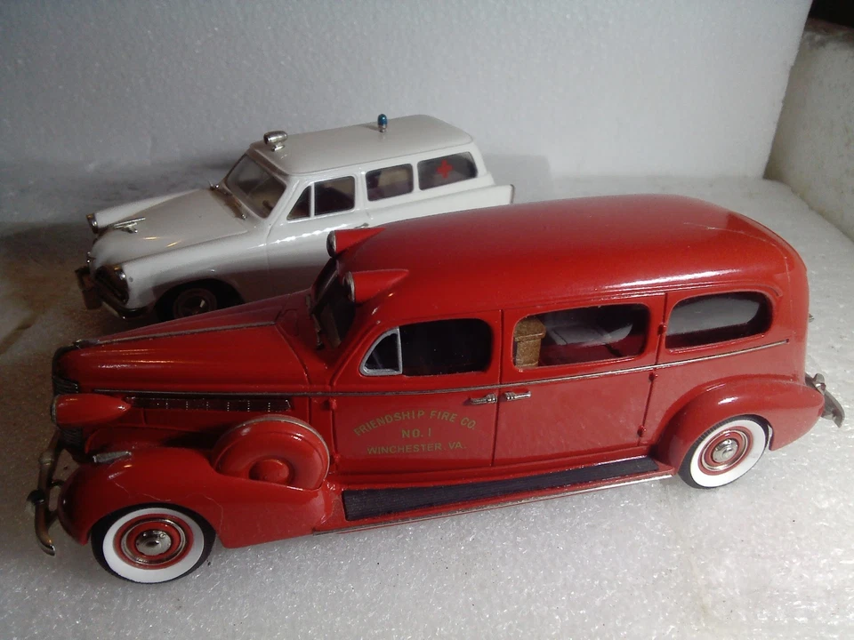 VEHÍCULOS BROOKLIN/SERVICIO COMUNITARIO escala 1/43 1938 FLXIBLE BUICK AMBULANCIA  Foto 1 de 4