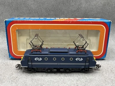 H0 MÄRKLIN Lokomotive BR 1135 der NS  3327  OVP - Bild 1 von 4