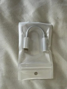 Adaptateur audio Apple MMX62AM/A 3,5 mm - Photo 1 sur 2