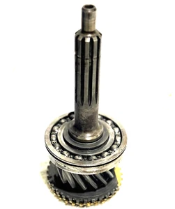 1988-1991 CHEVY SM465 MANUAL 4 SPEED MAIN INPUT SHAFT 4X4 USED OEM - Picture 1 of 8