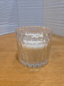 Leoben Co Jasmine Santal Six Ounce Single Wick Vegan Soy Wax Glass Candle - Picture 1 of 6