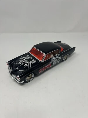 SPIDER-MAN TM 2004 MARVEL 1953 STUDEBAKER STARLINER  1:18 MAISTO RARE! - Image 1 of 4