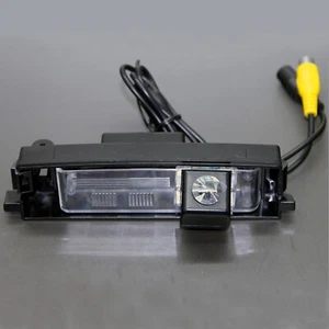 Car Rear-View Backup Camera For Toyota RAV4 2006 2007 2008 2009 2010 2011 2012 - Picture 1 of 9