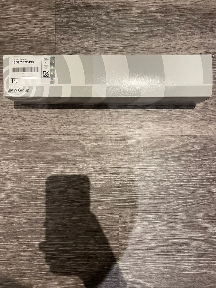 Filtro de combustible BMV OEM con parte de calentador 13-32-7-822-498: nuevo en caja Foto 1 de 2