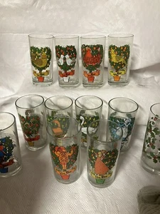 VINTAGE JEANNETTE GLASS 12 DAYS OF CHRISTMAS GLASSES MISSING #12 ORIGINAL BOX - Picture 1 of 14