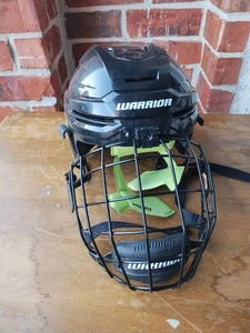 Hockeyhelm Warrior Youth Joune - Bild 1 von 4