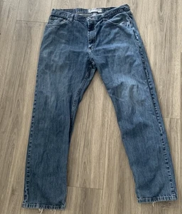 Wrangler Jeans Mens 38x32 Blue Medium Wash Cotton Regular Fit Denim Workwear - Picture 1 of 7