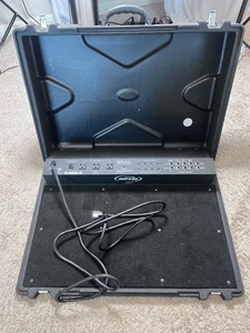 SKB PS-45 Powered Pedalboard Case w/ Power Supply & Patch Bay USA Unused - Picture 1 of 7