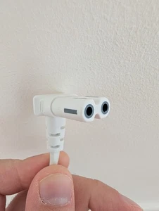 Original LG Angle FIGURE 8 POWER LEAD 1.5m MAINS CABLE FIG8 TV WHITE nsw24989 - Picture 1 of 8