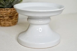 Portavelas elevador pedestal soporte para bebidas de gres Pottery Barn Rhodes - Imagen 1 de 10