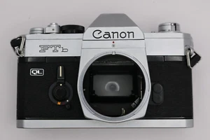 Canon FTb QL analoge Spiegelreflexkamera 35 mm + Vivitar 135 mm Objektiv – Vintage, getestet funktioniert - Bild 1 von 24