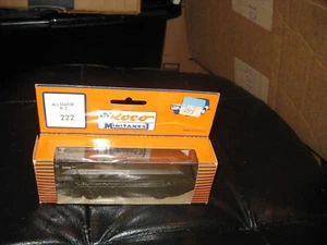 Mint in box Alligator M2 by Roco in 1/87 scale #222 - Picture 1 of 1