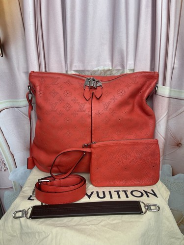 LOUIS VUITTON（LV） Borsa borsa Louis Vuitton Monogram Selene MM RARA ROSSA! Assolutamente stupendo $4400