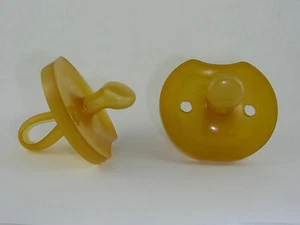 Beruhigungssauger Naturkautschuk-Schnuller Kirschform stillen Öko-Schnuller NEU - Bild 1 von 1