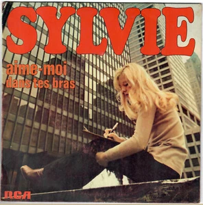 SYLVIE VARTAN Aime-moi dans les bras 1970 SP 60s Yé-Ye Jean-Claude Vannier - Picture 1 of 4