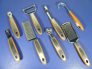 Wolfgang Puck 8 Piece Garnishing Set - Picture 1 of 5