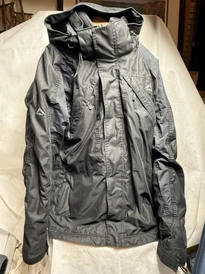 Chaqueta de esquí K Way 3 en 1 con forro polar varios bolsillos negra para hombre M Foto 1 de 4