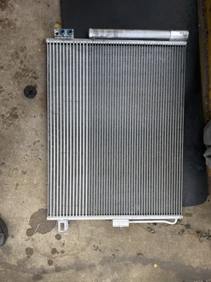 Jeep Grand Cherokee SRT Track Hawk 2018-2021 condensador de 6,2 L Foto 1 de 2