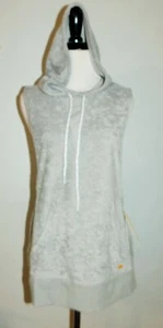Traje de baño con capucha pequeño cubierto, C & C gris californiano con apertura de malla, UM4101C - Imagen 1 de 3