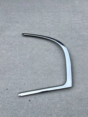 Bentley Flying Spur 2006-2012 cuarto de ventana trasero izquierdo moldura cromada OEM Foto 1 de 4