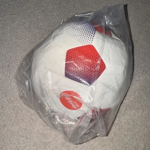 RARE Coca-Cola Premier League 2018 Ball Official Football CUP Soccer New - Picture 1 of 3