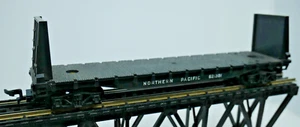 ATT Tri-ang #471 HO Northern Pacific 621381 Schott Pulpwood Flachwagen ohne Karton - Bild 1 von 4