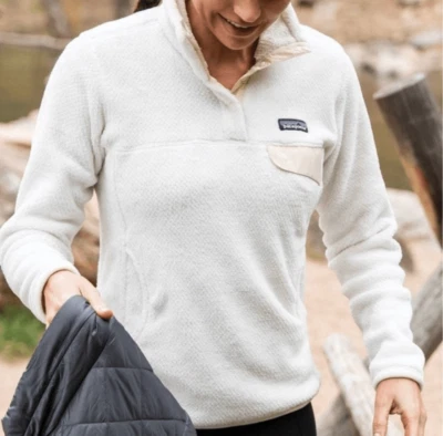 PATAGONIA Women's Re-Tool Snap-T Fleece Pullover white medium cozy soft jacket - Image 1 of 4
