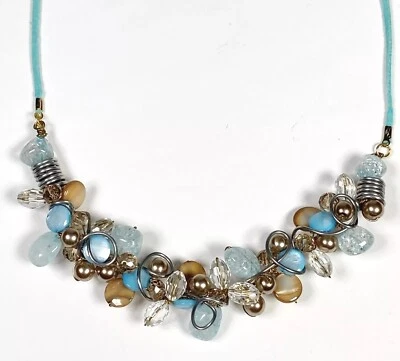 Collar hecho a mano llamativo racimo de cuentas de cristal alambre de vidrio facetado babero azul Foto 1 de 4