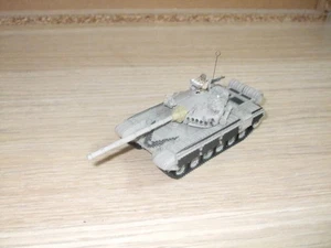 FORCES OF VALOR .IRAQ T-72 (1/72 SCALE) - Picture 1 of 6