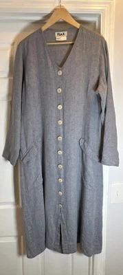 Vestido minimalista de lino manga larga con botones azul de gran tamaño talla pequeña Foto 1 de 4