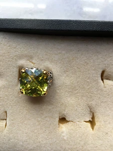 Large -Lime Green/Peridot Color CZ Cocktail/Dinner Ring-Beautiful--Size 6 - Picture 1 of 2