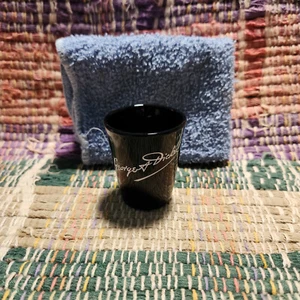 GEORGE DICKEL SIGNATURE BLACK SHOT GLASS - Bild 1 von 1