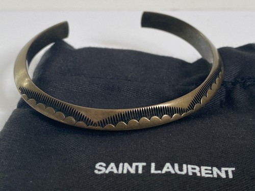SAINT LAURENT (YSL) Nuovo Bracciale Polsino Bronzo Antico Saint Laurent YSL Motivo Inciso Western $495