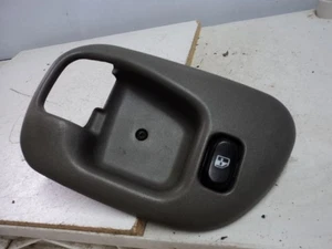 95 LUMINA ELECTRIC POWER DOOR WINDOW CONTROL SWITCH - Picture 1 of 2