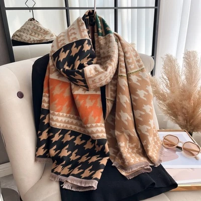 Многоцветный гончая одеяло шарф шаль с геометрическим принтом и бахромой - Изображение 1 из 4