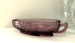 Vintage IMPERIAL GLAS lila Amethyst Traube oval Relish Sellerie Schale zwei Henkel - Bild 1 von 7